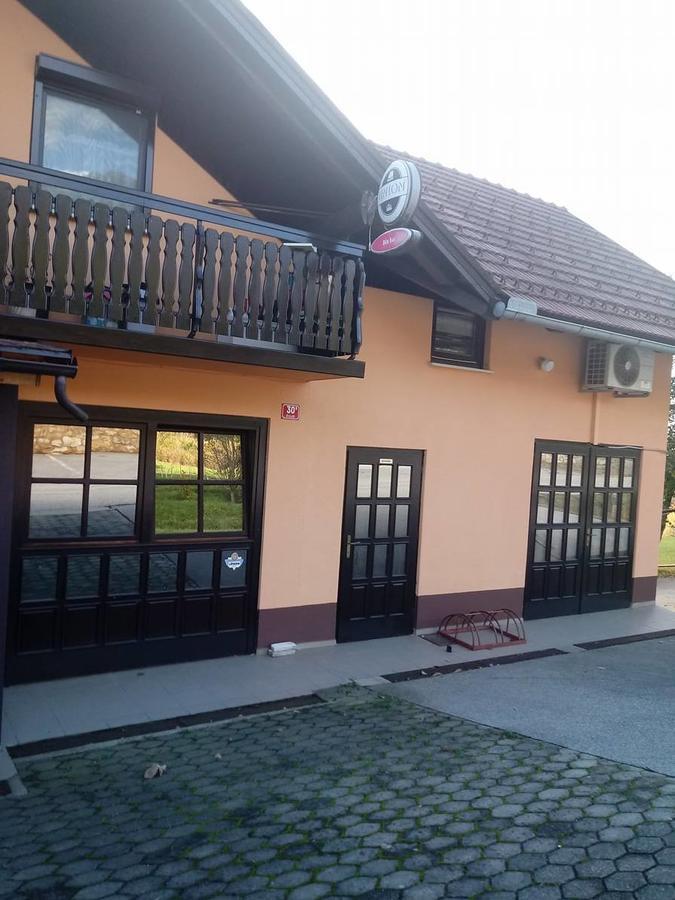 Bad&Breakfast Zilje Bed & Breakfast Vinica Екстериор снимка